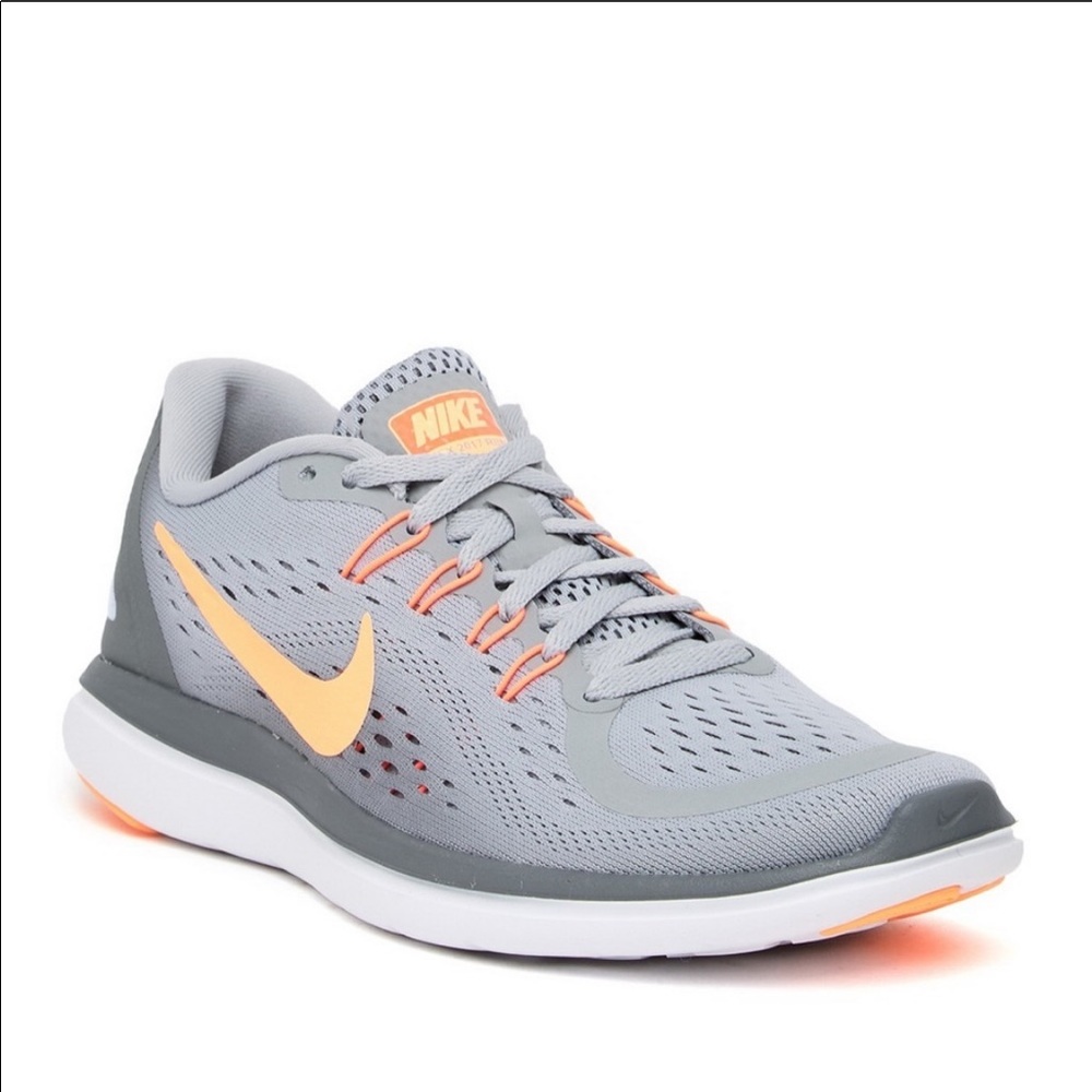 Brand New! Never Worn! Womens Nike Flex 2017 RN - 8.5 - Grey and coral